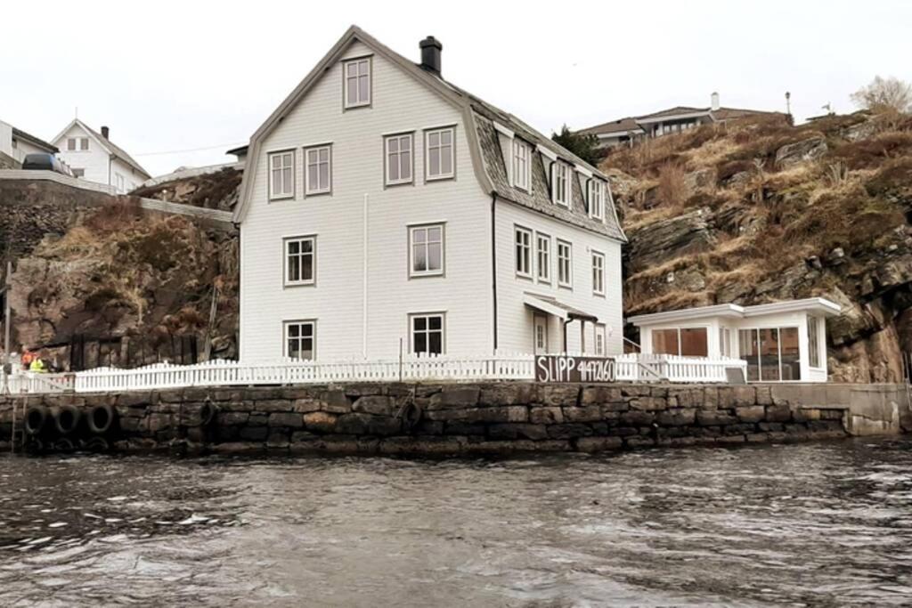 Seaside Apartment In Unique Location Ågotnes Exteriör bild