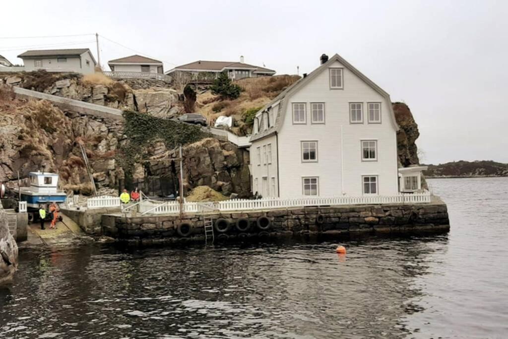 Seaside Apartment In Unique Location Ågotnes Exteriör bild