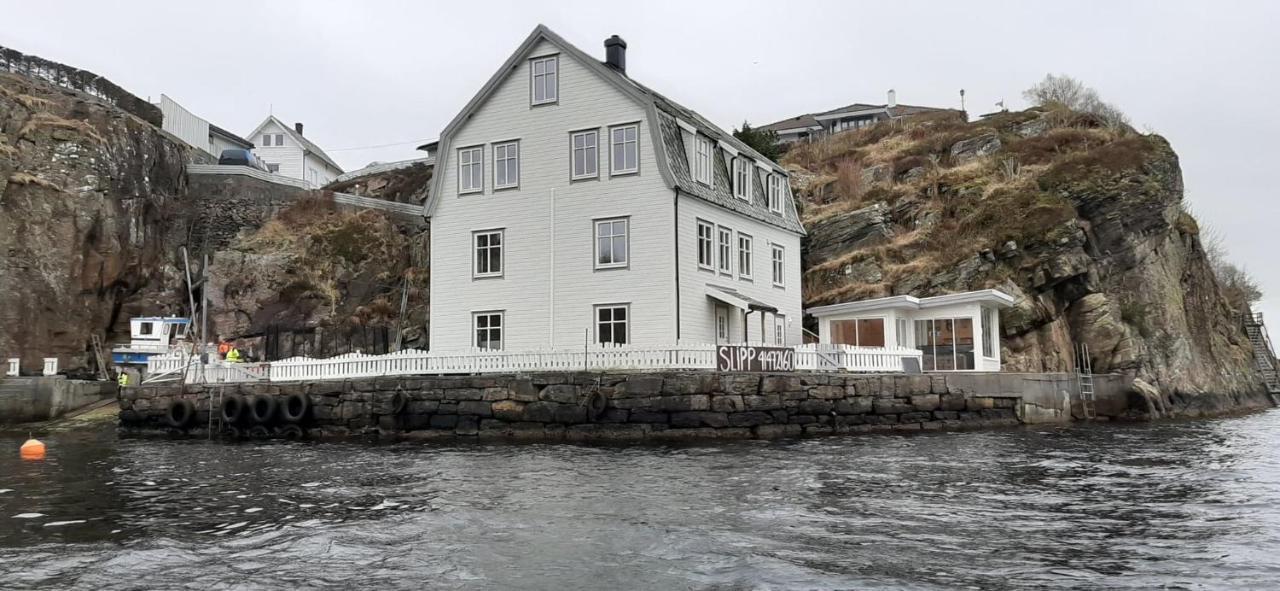 Seaside Apartment In Unique Location Ågotnes Exteriör bild